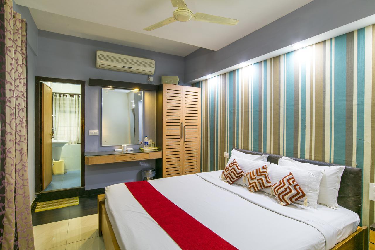 Haritagiri Hotel Kalpetta Bagian luar foto